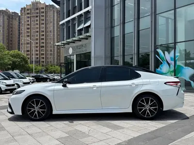 Toyota Camry 2023, 36000 км, за 19729.17 USD