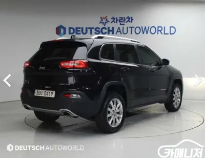 Jeep Cherokee 2016, 176298 км, за 4069.84 USD