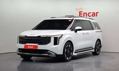 Kia Canival · 2024 год