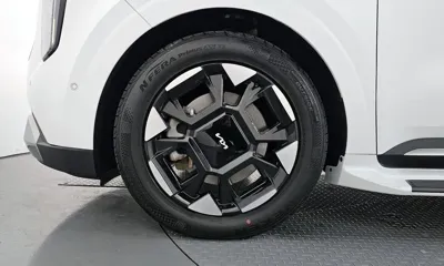 Kia Canival 2024, 42011 км, за 26840.41 USD