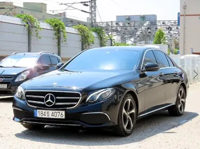 Mercedes-Benz E-Class 2020, 97640 км, за 13348.54 USD