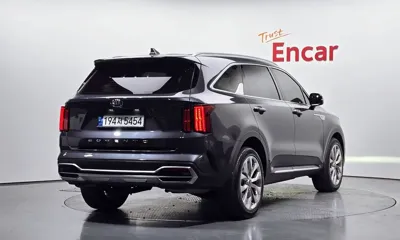 Kia Sorento 2021, 45573 км, за 16272.7 USD