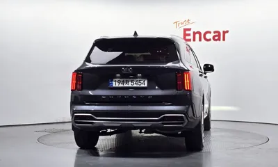 Kia Sorento 2021, 45573 км, за 16272.7 USD
