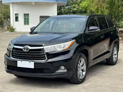 Toyota Highlander · 2016 год