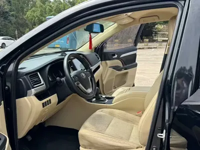 Toyota Highlander 2016, 150000 км, за 10859.12 USD