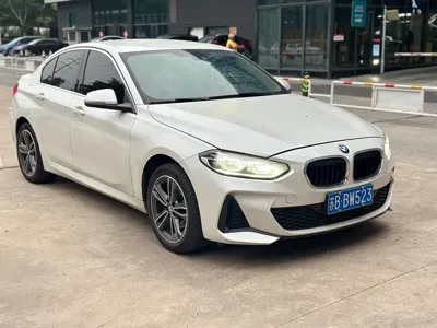BMW 1 Series 2021, 27000 км, за 10152.83 USD