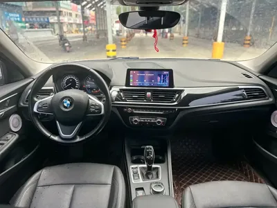 BMW 1 Series 2021, 27000 км, за 10152.83 USD - фото 9