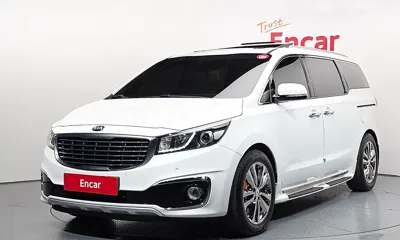 Kia Canival · 2017 год