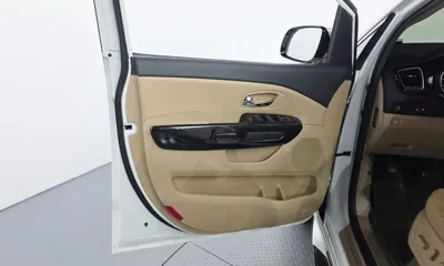 Kia Canival 2017, 126952 км, за 8143.33 USD - фото 25