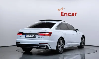 Audi A6 2023, 82309 км, за 22458.8 USD