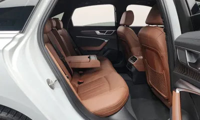 Audi A6 2023, 82309 км, за 22458.8 USD - фото 11