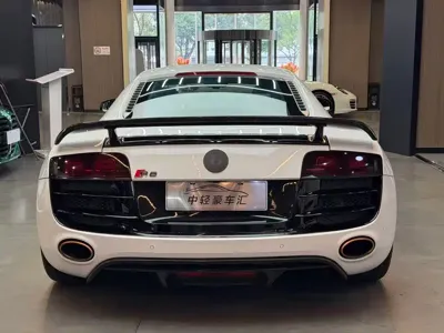 Audi R8 2011, 133000 км, за 51205.6 USD