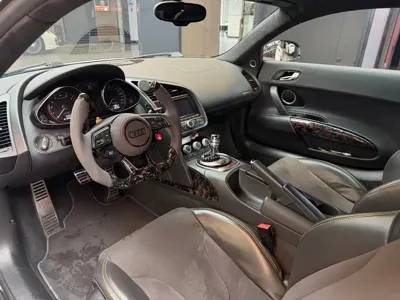 Audi R8 2011, 133000 км, за 51350.58 USD - фото 8