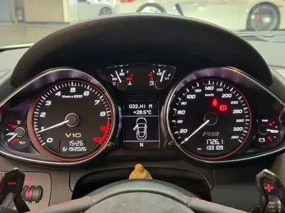 Audi R8 2011, 133000 км, за 51350.58 USD - фото 13