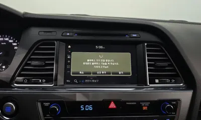 Hyundai Sonata 2017, 61591 км, за 6494.18 USD - фото 18