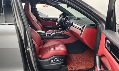 Porsche Cayenne 2020, 99197 км, за 42124.41 USD - фото 26