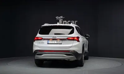 Hyundai Santafe 2022, 16573 км, за 16482.09 USD