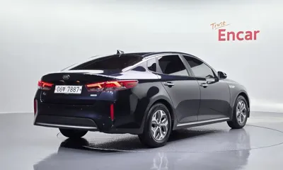 Kia K5 2019, 234286 км, за 6188.93 USD