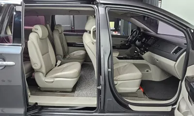 Kia Canival 2018, 111015 км, за 7491.86 USD - фото 11