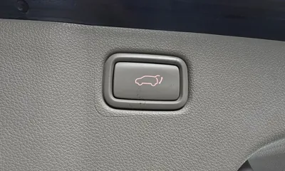 Kia Canival 2018, 111015 км, за 7491.86 USD - фото 20