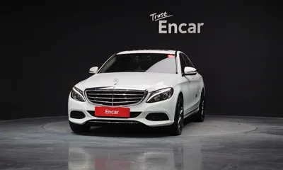 Mercedes-Benz C-Class 2018, 102981 км, за 11886.35 USD