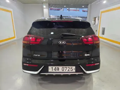 Kia Niro 2017, 122880 км, за 7745.83 USD