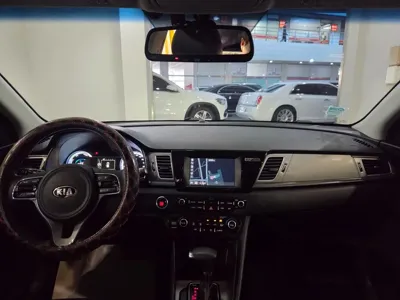 Kia Niro 2017, 122880 км, за 7745.83 USD - фото 7