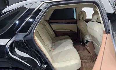 Hyundai Grandeur 2023, 133892 км, за 19869.72 USD - фото 11