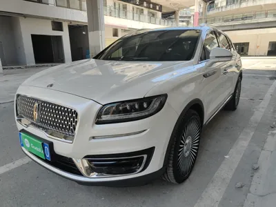 Lincoln Nautilus · 2019 год