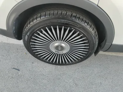 Lincoln Nautilus 2019, 124200 км, за 16915 USD - фото 10
