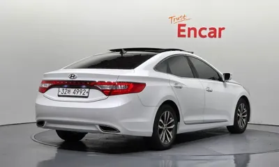 Hyundai Grandeur 2011, 227609 км, за 2164.73 USD