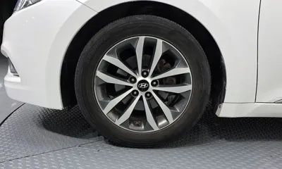 Hyundai Grandeur 2011, 227609 км, за 2164.73 USD