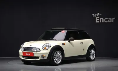 MINI Cooper · 2010 год