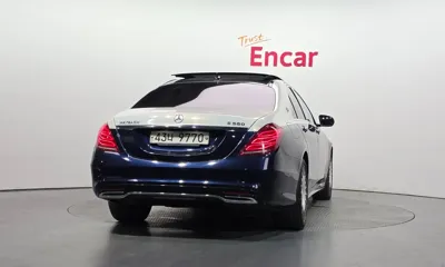 Mercedes-Benz S-Class 2017, 142660 км, за 22687.37 USD