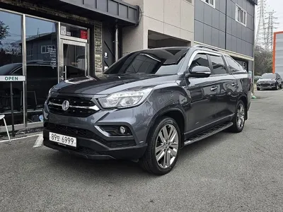 KG_Mobility_Ssangyong Rexton · 2018 год