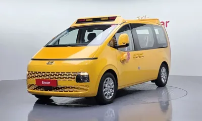 Hyundai Staria · 2023 год