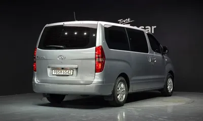 Hyundai Starex 2019, 104725 км, за 7995.84 USD