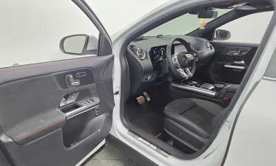 Mercedes-Benz GLA-Class 2021, 57822 км, за 24560.27 USD - фото 10