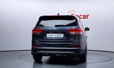 Kia Sorento 2016, 54649 км, за 9185.67 USD