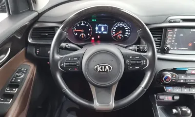 Kia Sorento 2016, 54649 км, за 9181.48 USD - фото 13