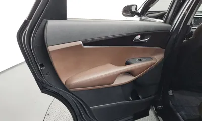Kia Sorento 2016, 54649 км, за 9181.48 USD - фото 25