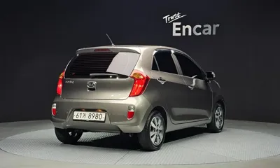 Kia Morning 2013, 83272 км, за 3250.34 USD