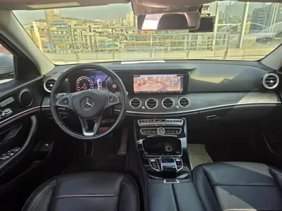 Mercedes-Benz E-Class 2017, 178661 км, за 10749.19 USD - фото 7