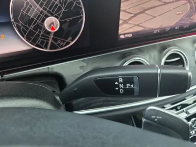 Mercedes-Benz E-Class 2017, 178661 км, за 10749.19 USD - фото 9