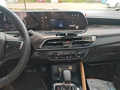 Buick GL6 2023, 60800 км, за 9387.69 USD - фото 13