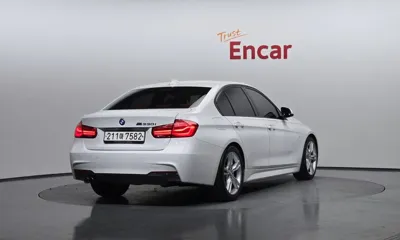 BMW 3-Series 2017, 166225 км, за 10241.16 USD