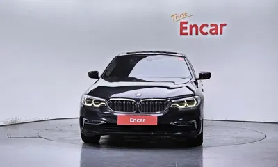 BMW 5-Series 2019, 97685 км, за 14734.06 USD