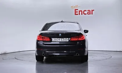 BMW 5-Series 2019, 97685 км, за 14734.06 USD