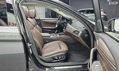 BMW 5-Series 2019, 97685 км, за 14734.06 USD - фото 11