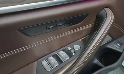 BMW 5-Series 2020, 82503 км, за 18175.91 USD - фото 30